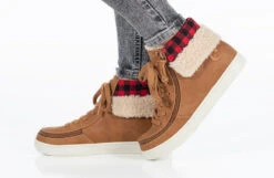 Cognac BILLY Cuffs -Billy BK22341 211 studio standing 1 940x614 6ff609fb 1a5a 4213 8faa bf8e2ae00b34