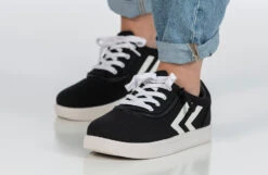 Black/White BILLY CS Sneaker Low Tops -Billy BK22343 002 studio standing 2 940x614 f33aee1b ac4d 49b4 90d8 1e4e0754587e