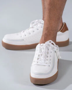 FINAL SALE - Men's White BILLY Low Sneakers -Billy BM20003 100 Studio2 704x880 1