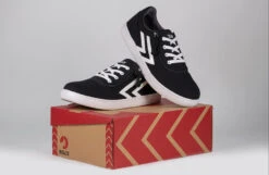 Men's Black/White BILLY CS Sneaker Low Tops 21 Men's Black/White BILLY CS Sneaker Low Tops -Billy BM22343 002 studio 3 940x614 192ca530 a6f6 45d9 b60b 98c56a077f34