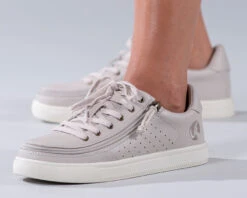 FINAL SALE - Women's Dove Grey BILLY Low Sneakers -Billy BW20007 050 Studio3 880x704 1
