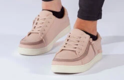 FINAL SALE - Women's Blush BILLY Sneaker Low Tops -Billy BW21328 660 studio standing 2 940x614 e3e0b025 b451 4539 9dbd 346778790808