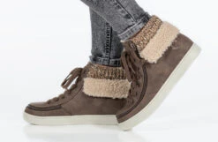 Women's Tobacco BILLY Cuffs 22 Women's Tobacco BILLY Cuffs -Billy BW22341 220 studio standing 1 940x614 317abe2f 1405 4a21 98b2 27e2795dc60f