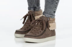 Women's Tobacco BILLY Cuffs 23 Women's Tobacco BILLY Cuffs -Billy BW22341 220 studio standing 2 940x614 1c5e6c4c dc86 4c2c b5f0 04ae2fc739c3